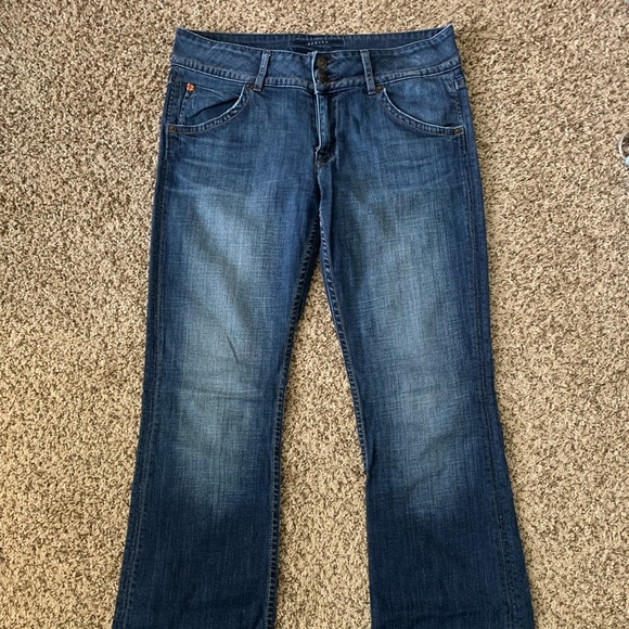 Hudson Women’s Jeans. - Picture 1 of 4